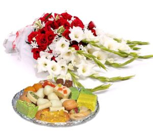 Bouquet With Mix Mithai