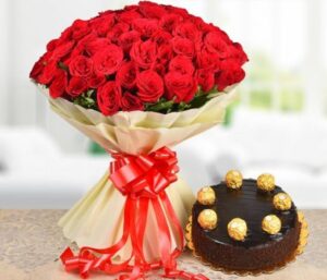 100 Roses With Ferrero Cake